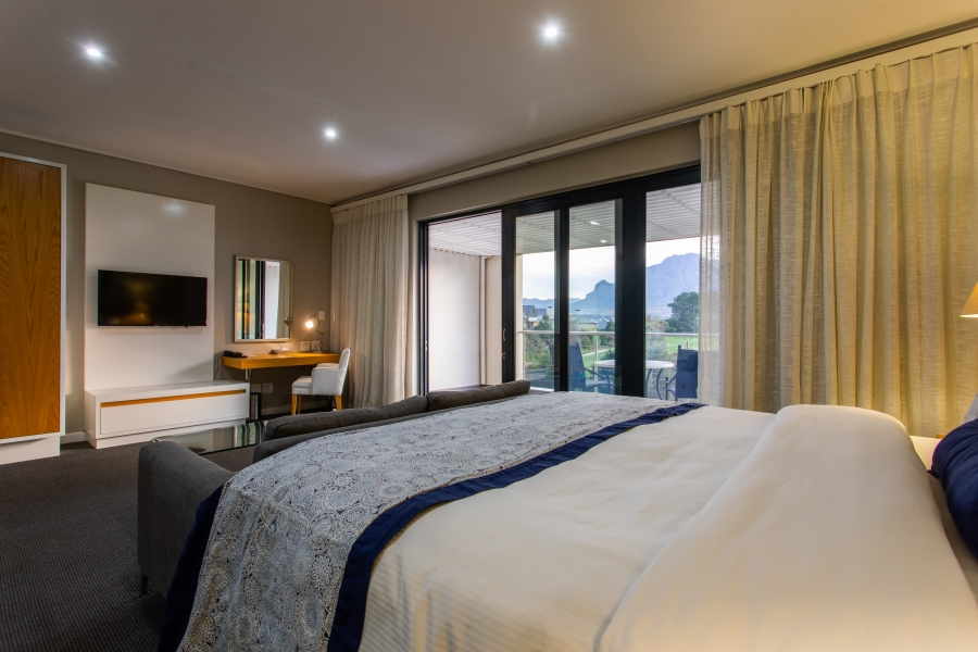 1 Bedroom Property for Sale in Pearl Valley at Val de Vie Western Cape